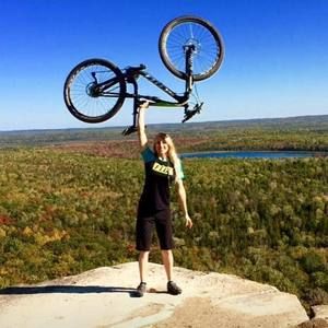 Meet your Posher, Brittany